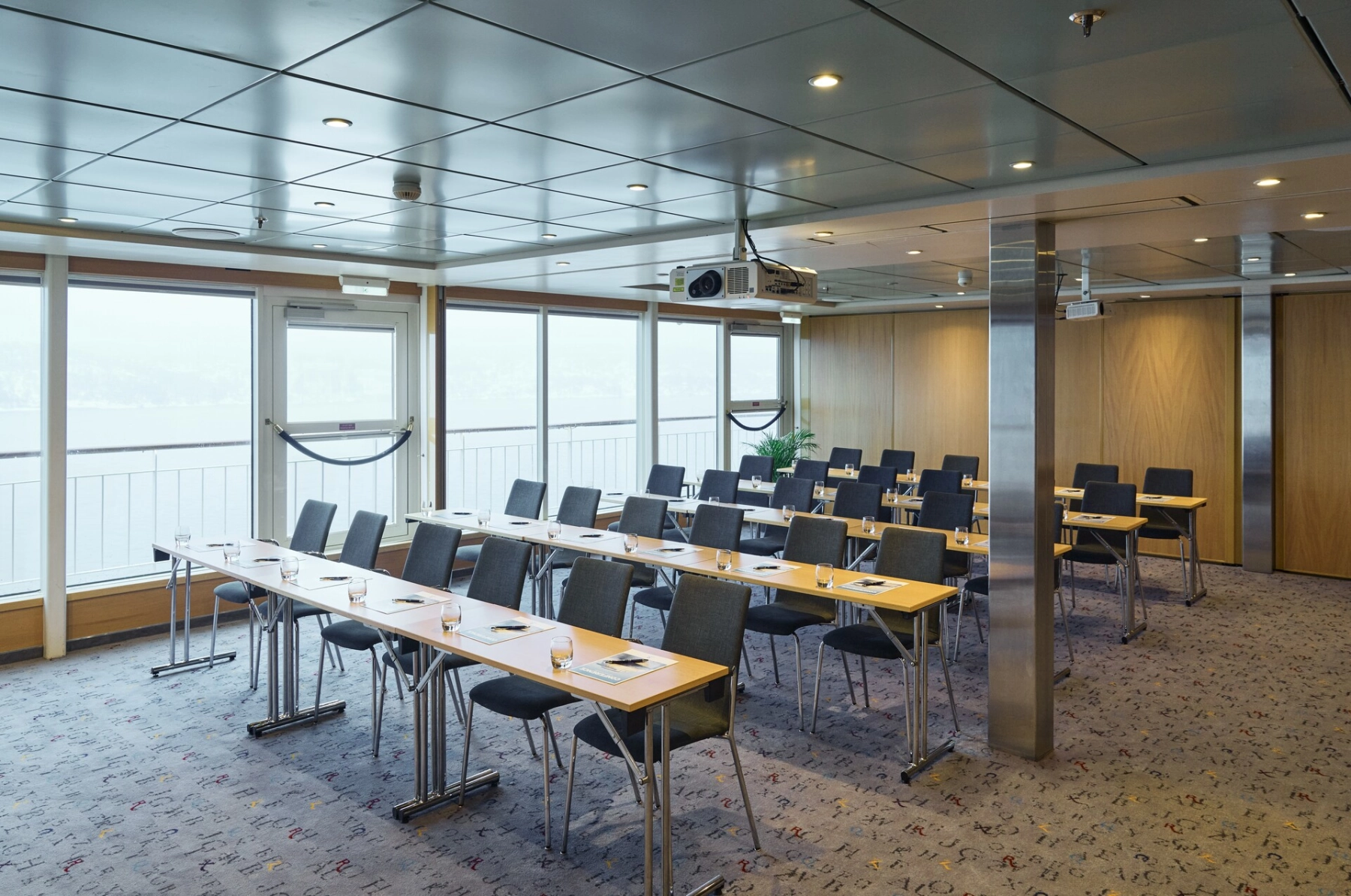 Bundestag_Color_Cruises_B2B_konferanse_CLL_31520_1920_Foto_Oivind_Haug.jpg