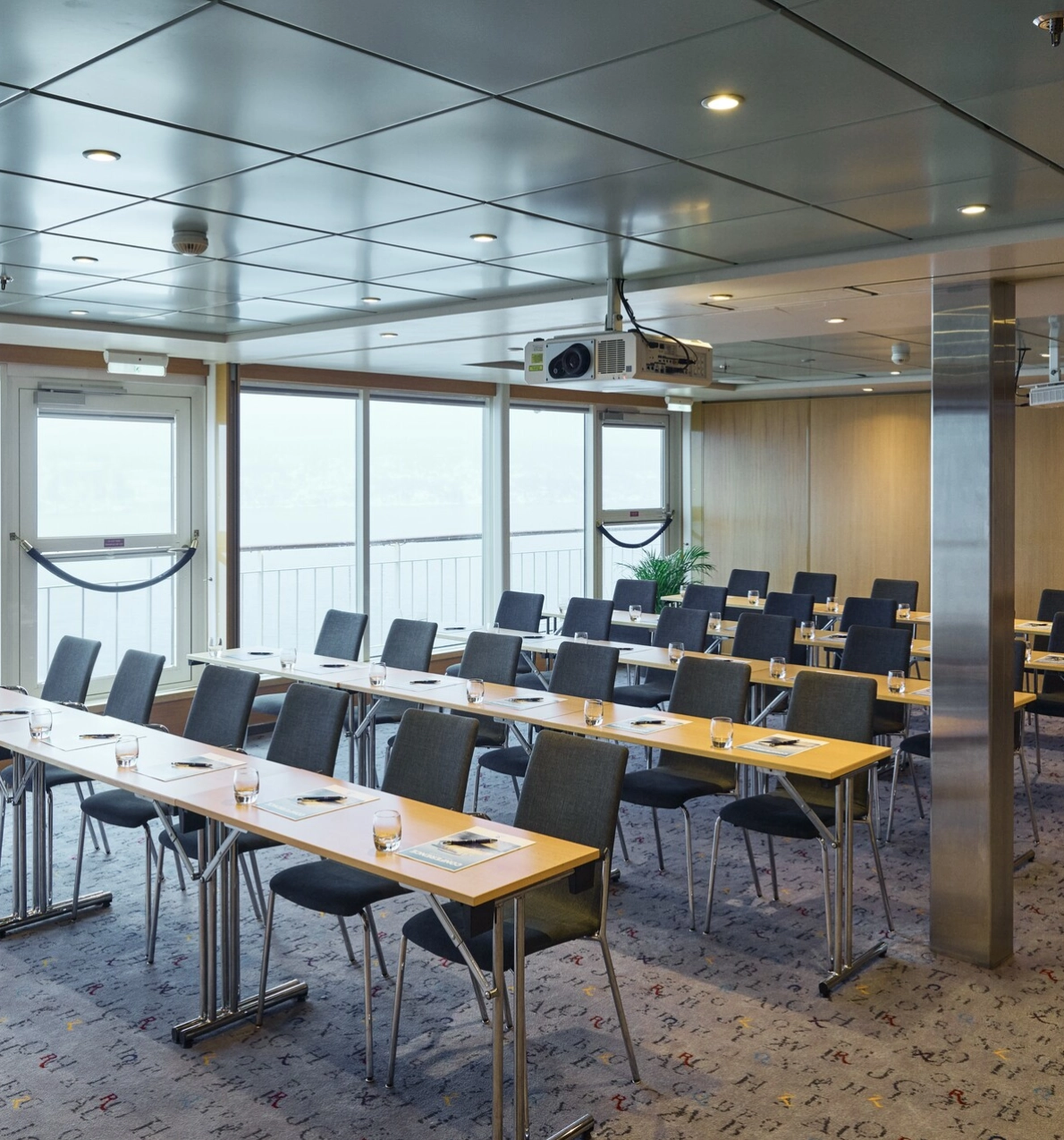 Bundestag_Color_Cruises_B2B_konferanse_CLL_31520_1920_Foto_Oivind_Haug.jpg