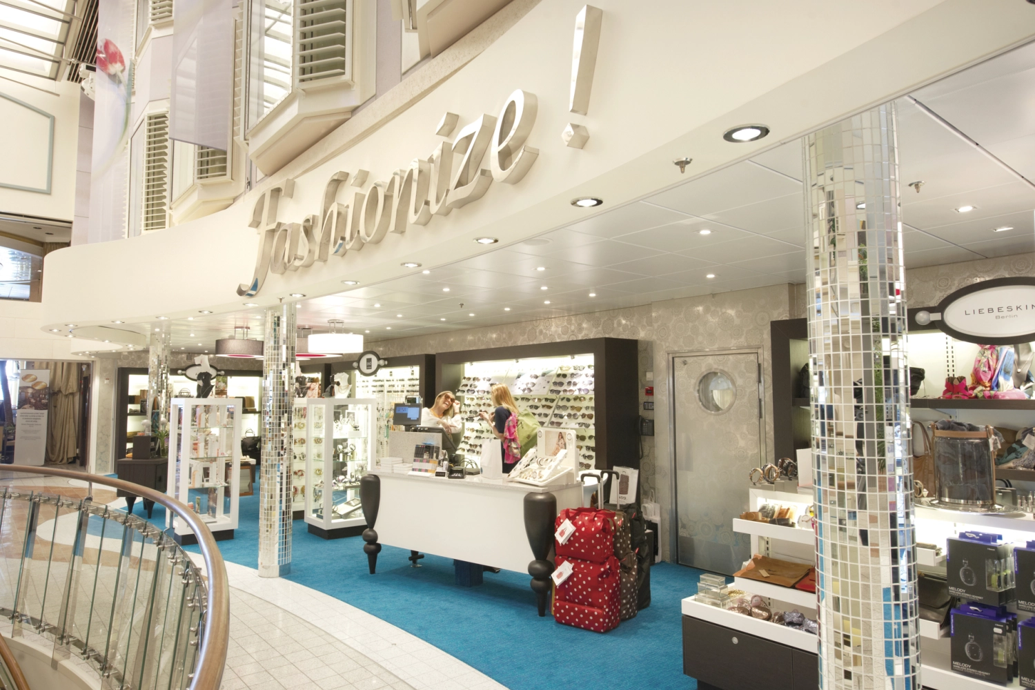 Fashonize Store an Bord