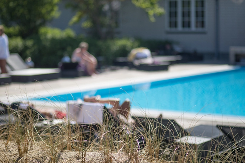 Color Hotel Skagen Pool2.jpg